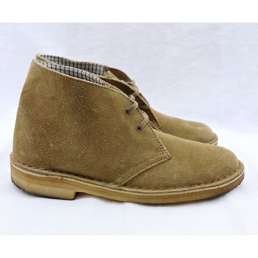 Clarks® Womens Desert Chukka Boot - Size 7 - Picture 4 of 8